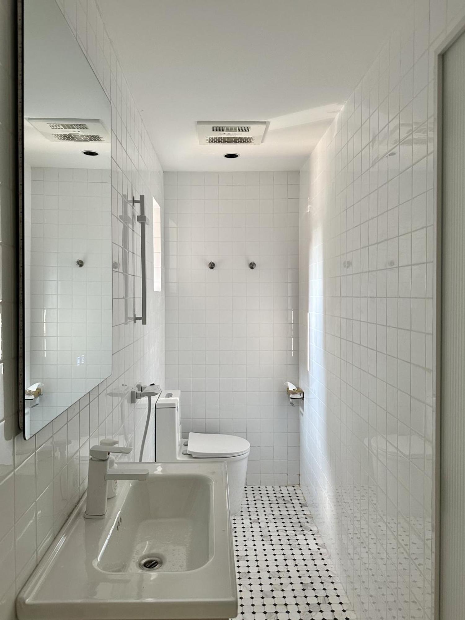 Apartment Hills& Art 17 - Near Line 1, 10 & 12 South Shanxi Road Metro *